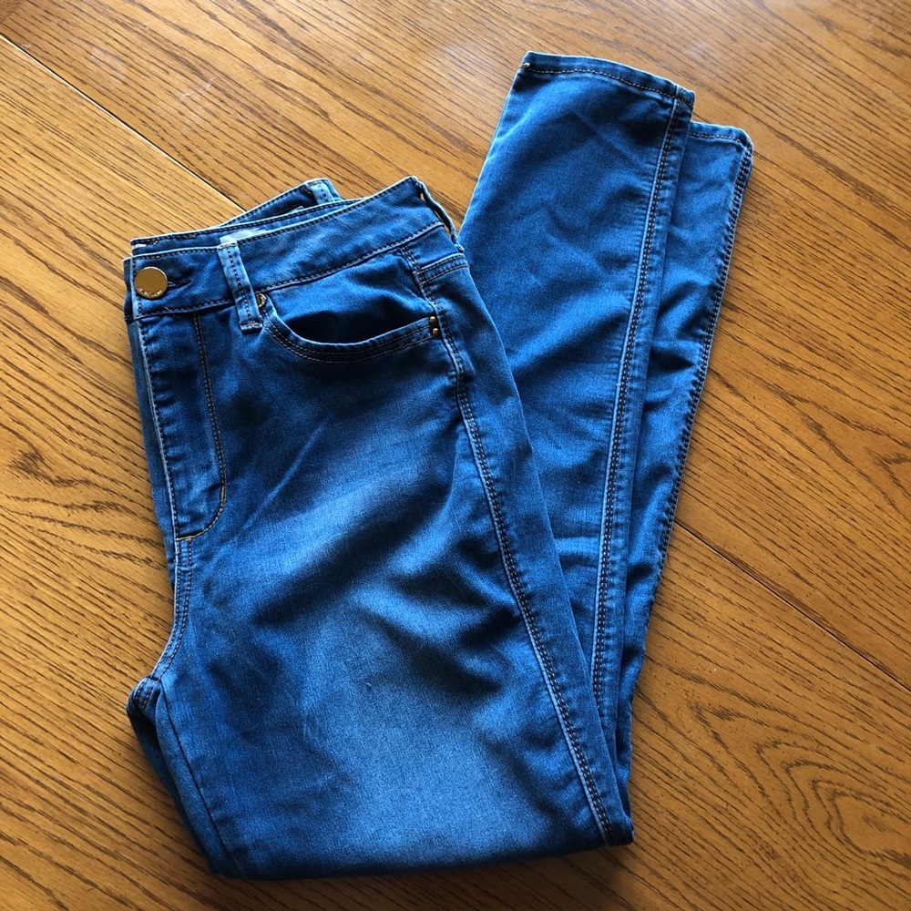 Seven7 High Rise Super Skinny Jeans